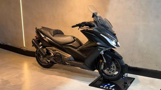 KYMCO AK 550i KYMCO AK 550i